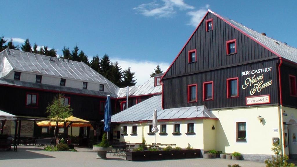 Berggasthof Neues Haus Oberwiesenthal Exterior photo